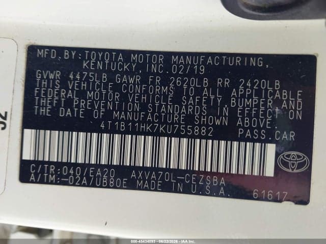 2019 TOYOTA CAMRY SE 9