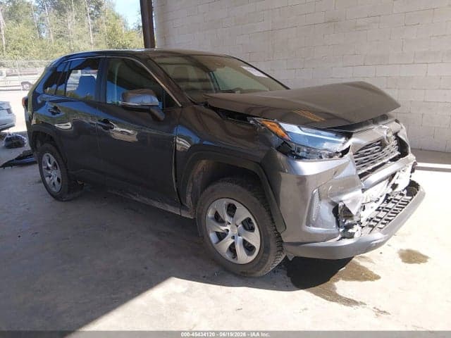 2023 TOYOTA RAV4 LE 1