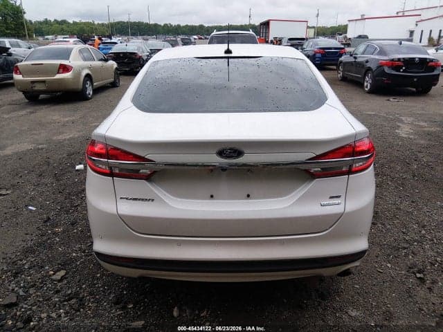 2017 FORD FUSION SE 16