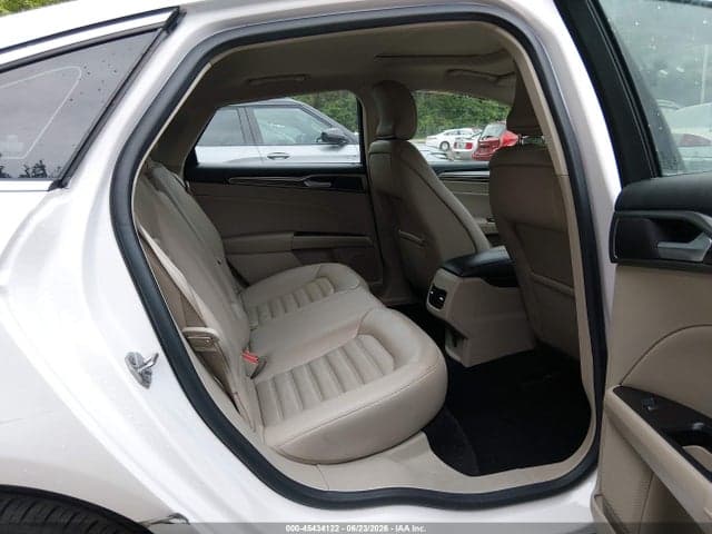 2017 FORD FUSION SE 8