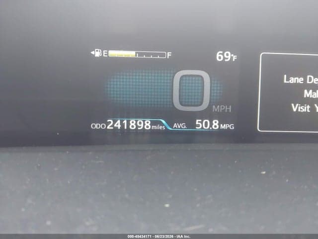 2017 TOYOTA PRIUS TWO 7