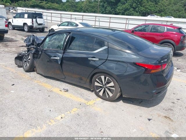2022 NISSAN ALTIMA SV FWD 3