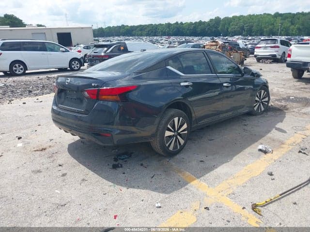 2022 NISSAN ALTIMA SV FWD 4