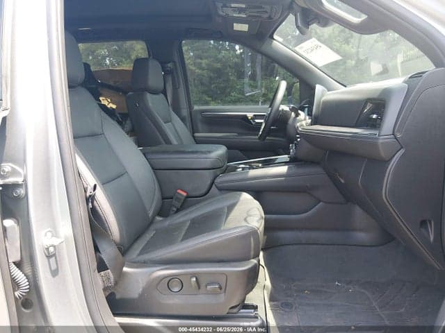 2025 CHEVROLET TAHOE 4WD Z71 5