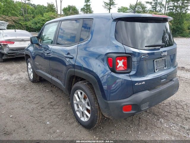 2023 JEEP RENEGADE LATITUDE 4X4 3