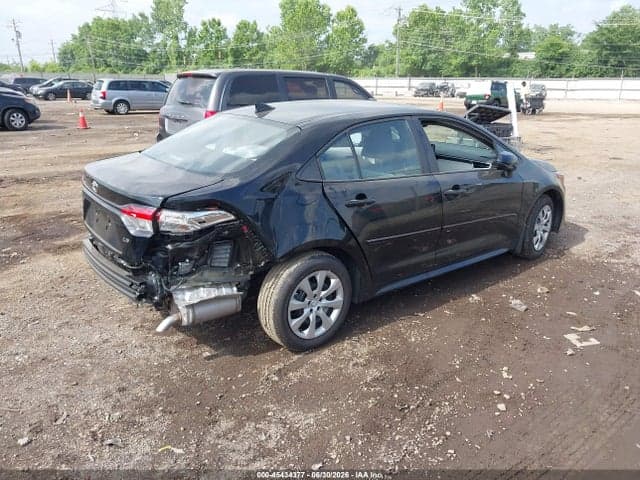 2026 TOYOTA COROLLA LE 4
