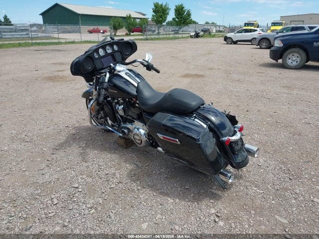 2020 HARLEY-DAVIDSON FLHX 3