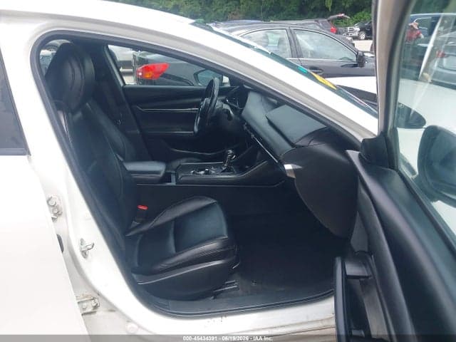 2021 MAZDA MAZDA3 SELECT 5