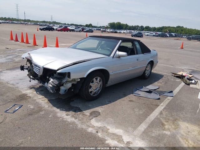 2001 CADILLAC ELDORADO ESC 2