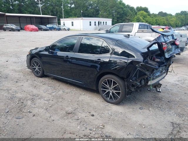 2023 TOYOTA CAMRY SE 3
