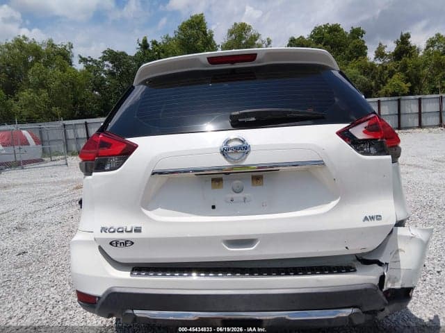 2017 NISSAN ROGUE S 16