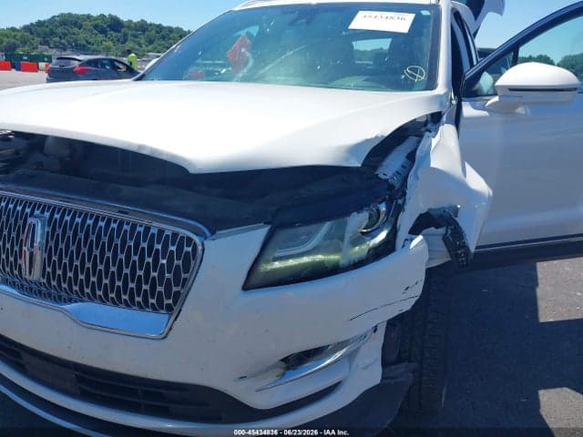 2019 LINCOLN MKC SELECT 6