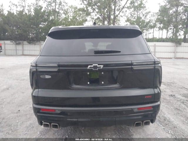 2026 CHEVROLET TRAVERSE FWD RS 17