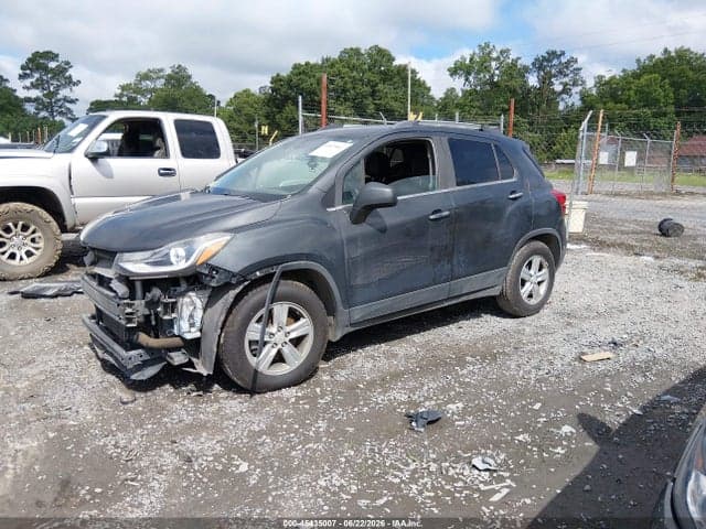 2018 CHEVROLET TRAX LT 2