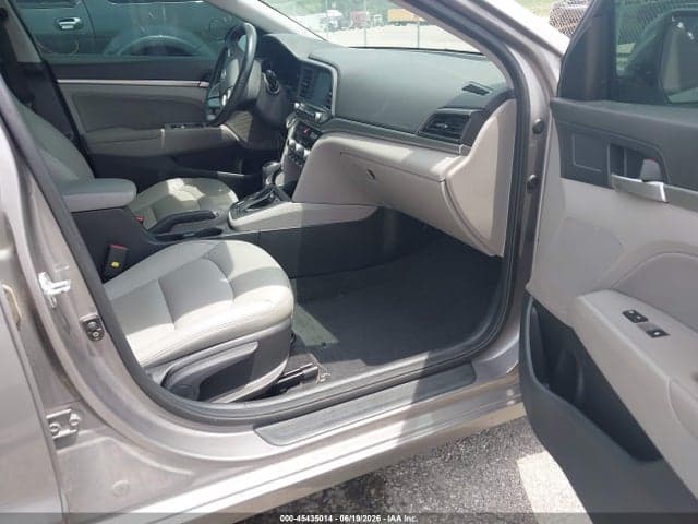 2020 HYUNDAI ELANTRA VALUE EDITION 5