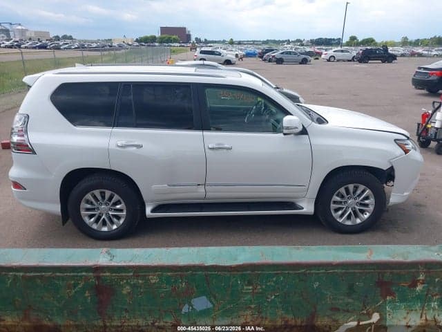 2017 LEXUS GX 460 13