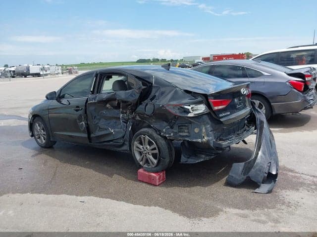 2017 HYUNDAI ELANTRA SE 14