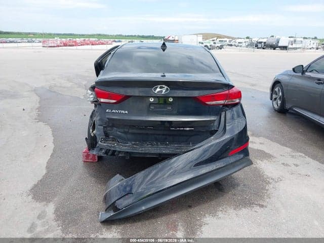 2017 HYUNDAI ELANTRA SE 16