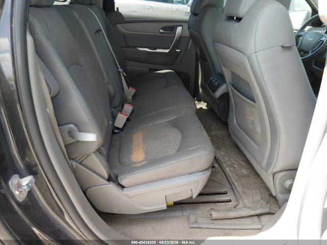 2017 CHEVROLET TRAVERSE LS 8