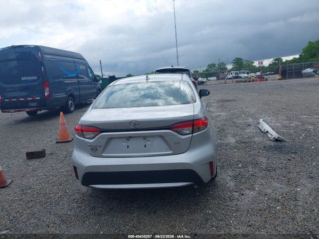 2022 TOYOTA COROLLA LE 17