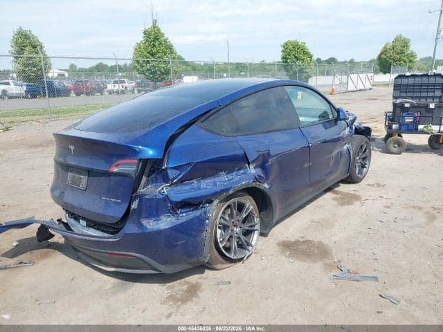 2024 TESLA MODEL Y 5
