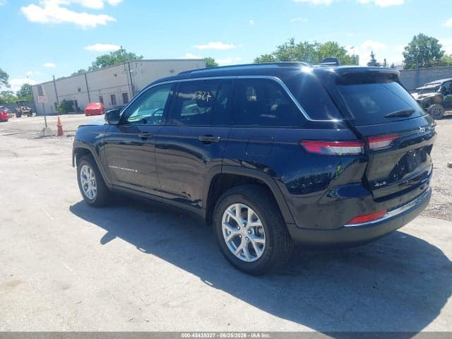 2023 JEEP GRAND CHEROKEE LIMITED 4X4 3