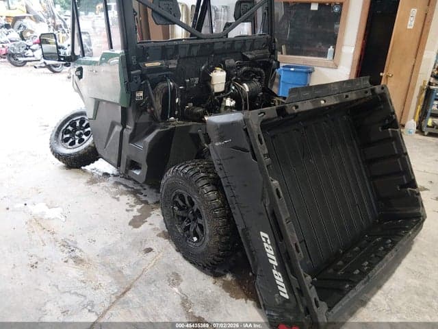2025 CAN-AM DEFENDER DPS CAB HD9 3