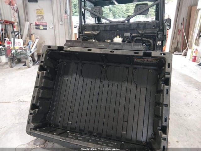 2025 CAN-AM DEFENDER DPS CAB HD9 6