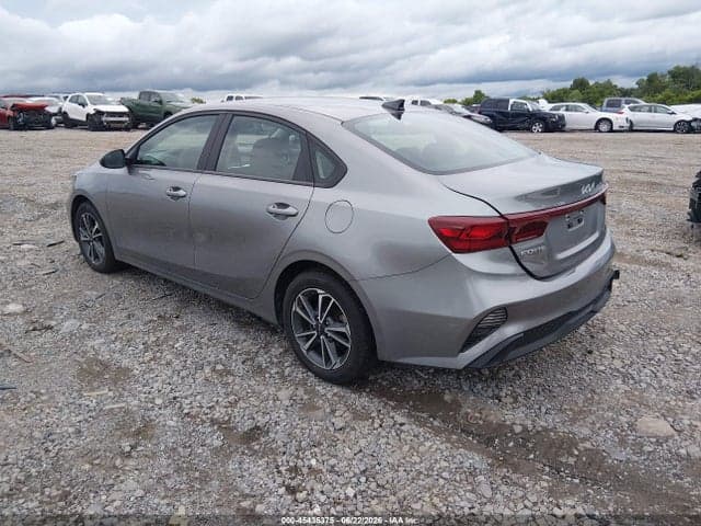 2022 KIA FORTE LXS 3