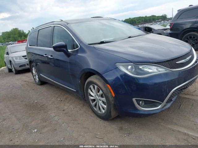 2018 CHRYSLER PACIFICA TOURING L - 1