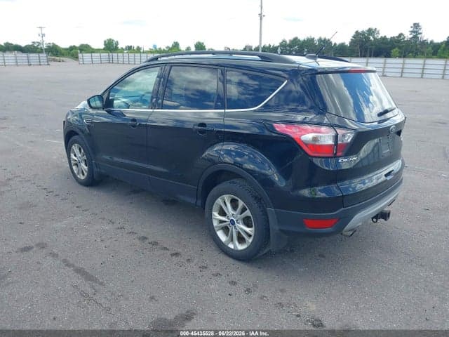 2017 FORD ESCAPE SE 3