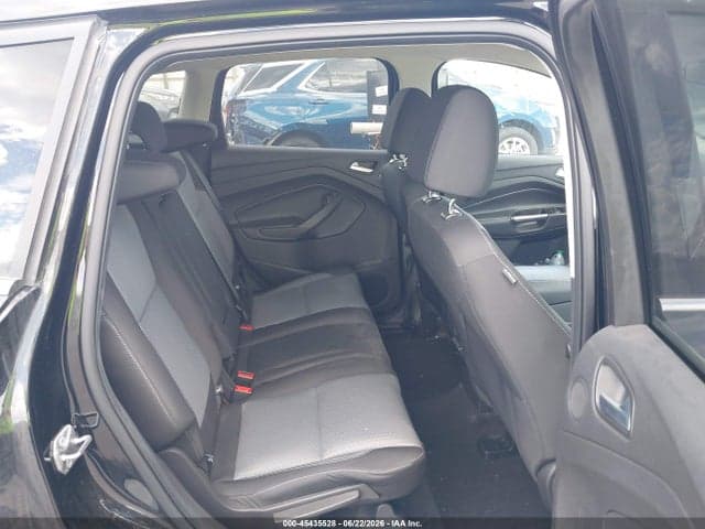 2017 FORD ESCAPE SE 8