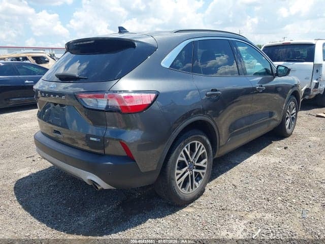 2020 FORD ESCAPE SEL 4