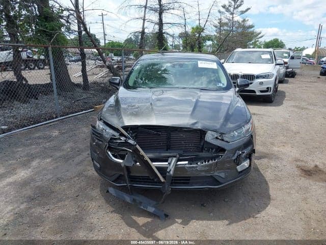 2019 FORD FUSION SE 12
