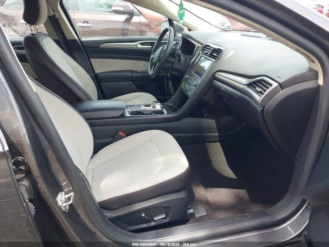 2019 FORD FUSION SE 5