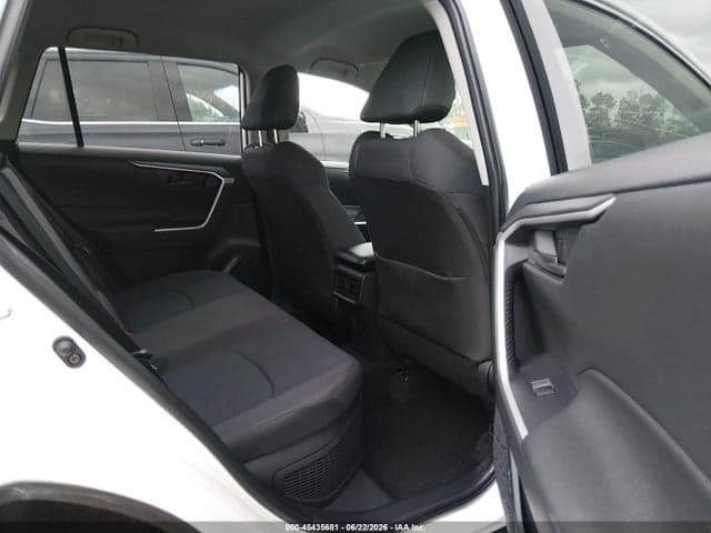 2025 TOYOTA RAV4 HYBRID LE 8
