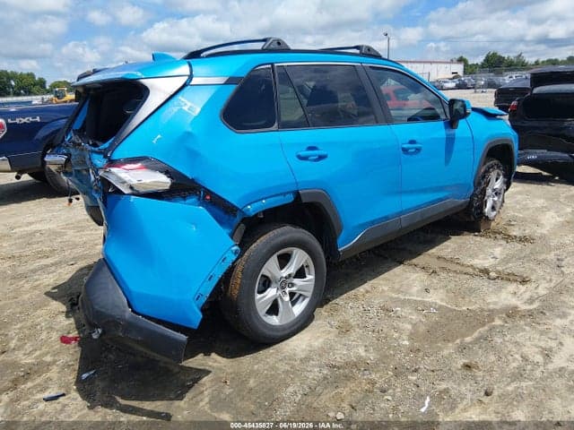 2021 TOYOTA RAV4 XLE 4