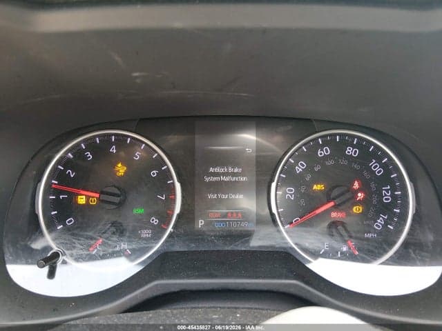 2021 TOYOTA RAV4 XLE 7