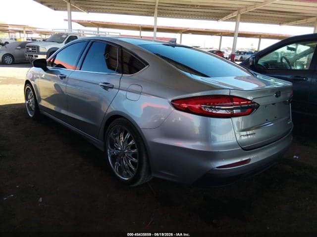 2020 FORD FUSION SE 4