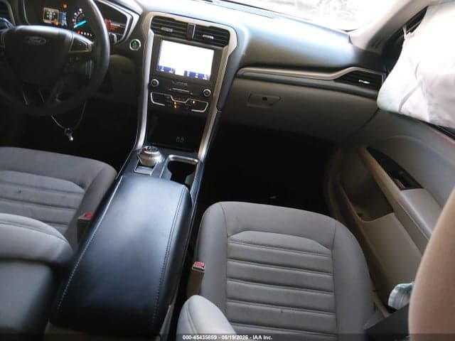 2020 FORD FUSION SE 6