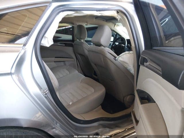 2020 FORD FUSION SE 9