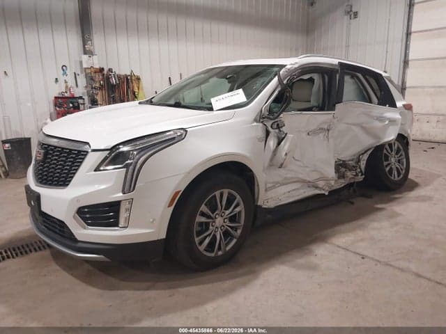 2022 CADILLAC XT5 PREMIUM 2