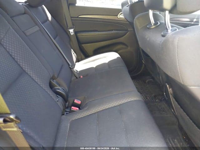 2018 JEEP GRAND CHEROKEE LAREDO E 4X4 8