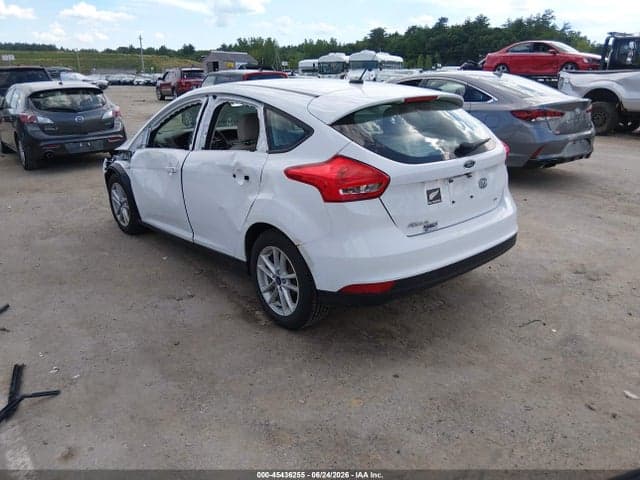 2017 FORD FOCUS SE 3