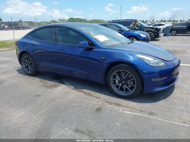 2022 TESLA MODEL 3 2