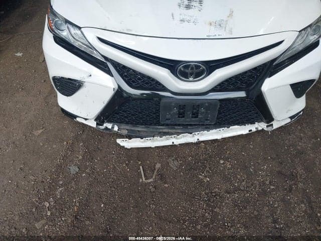 2020 TOYOTA CAMRY XSE AWD 6