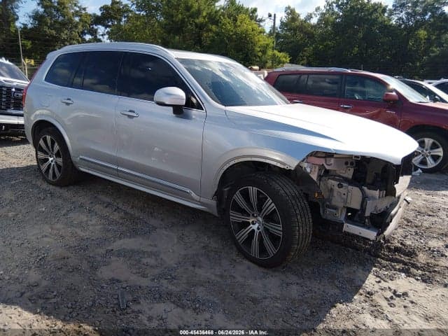 2021 VOLVO XC90 T6