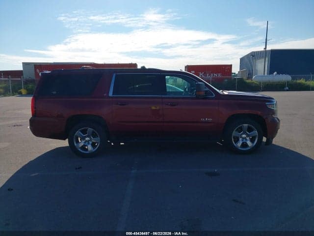 2017 CHEVROLET SUBURBAN LT 13