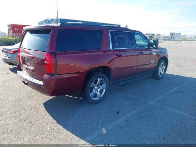 2017 CHEVROLET SUBURBAN LT 4