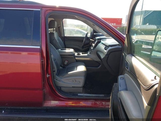 2017 CHEVROLET SUBURBAN LT 5